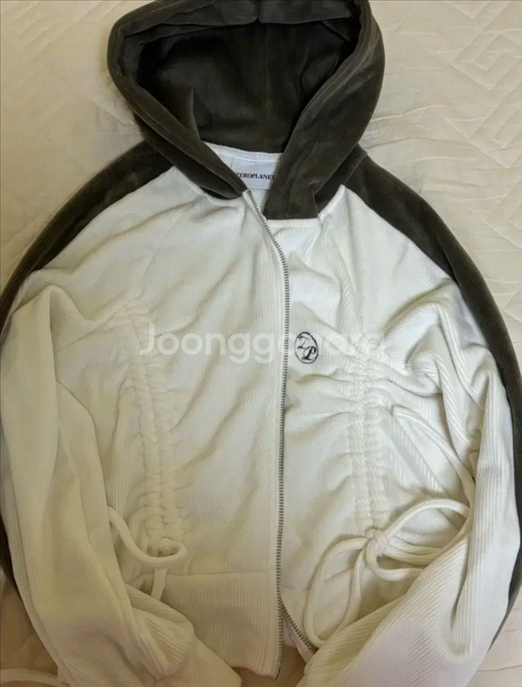 제로플래닛 벨벳 후드집업--0