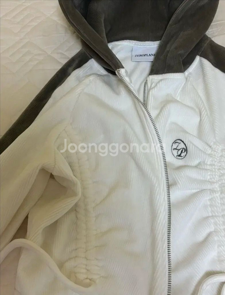 제로플래닛 벨벳 후드집업--1