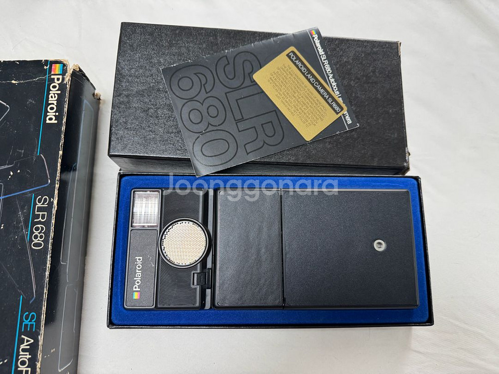 가죽 교체한 폴라로이드 SLR 680 SE--2