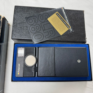 가죽 교체한 폴라로이드 SLR 680 SE