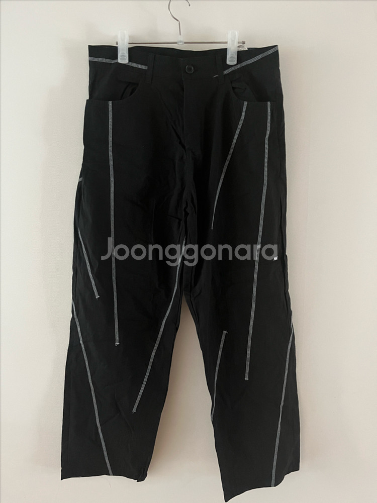 노매뉴얼 블랙 스티치 팬츠 L--0