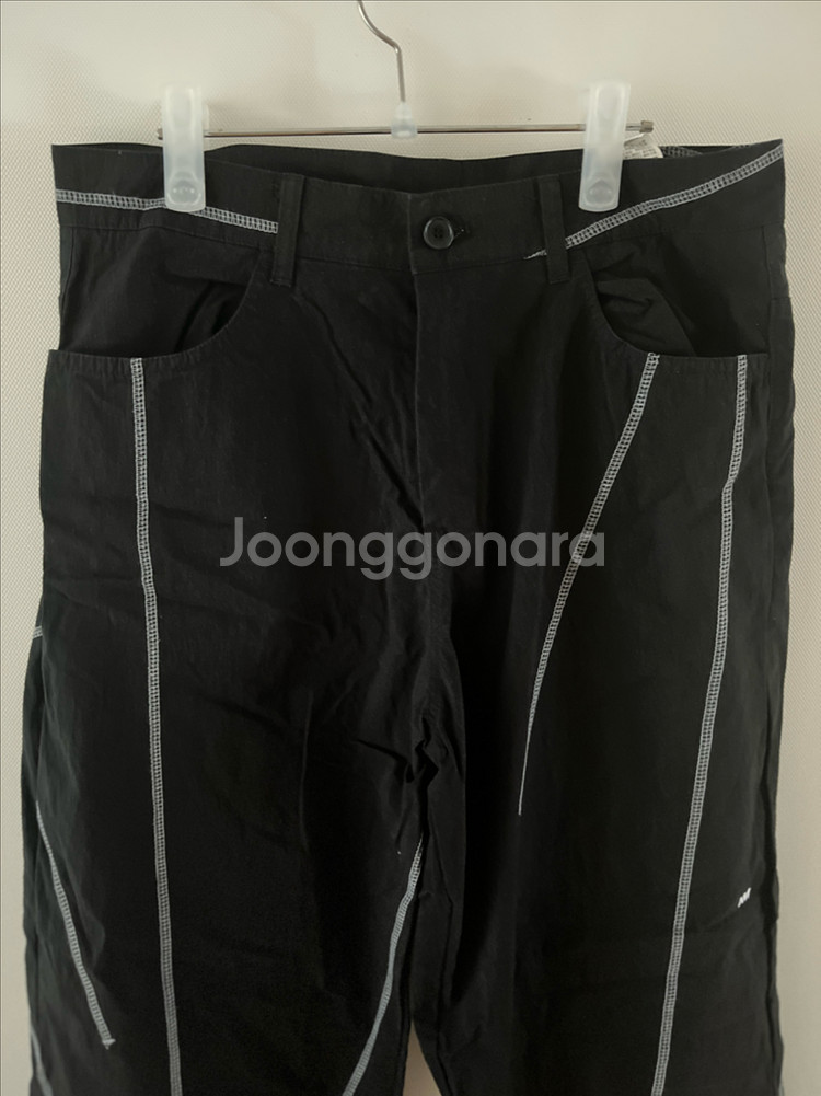 노매뉴얼 블랙 스티치 팬츠 L--2