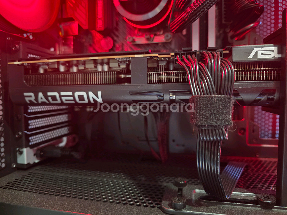 라데온 RX9070 16GB 팝니다--2