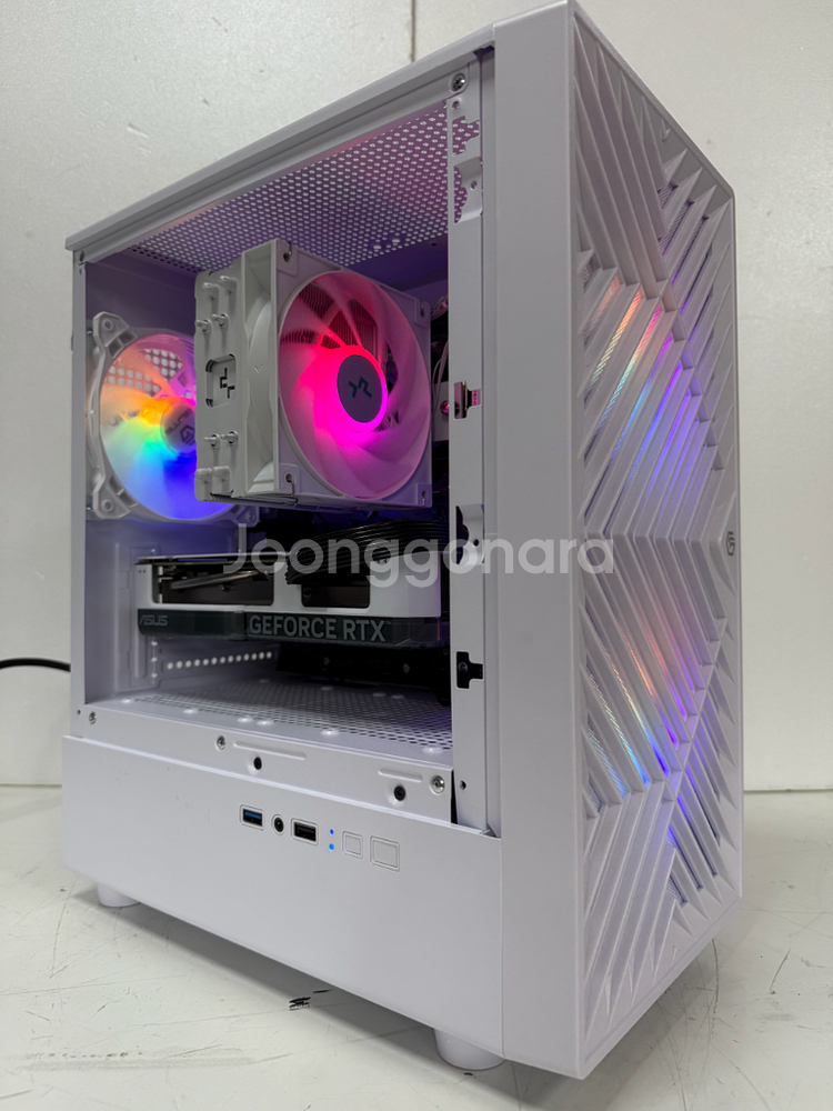 라이젠5600xt,4060,램32g,M.2 1T 컴퓨터--3