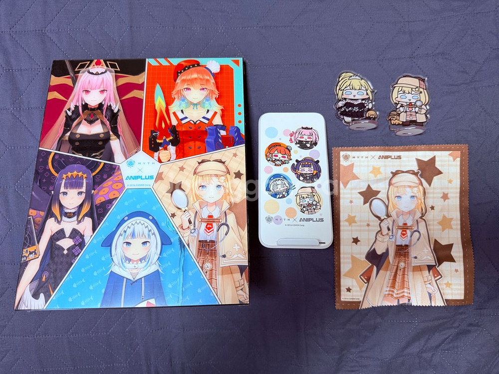 홀로라이브EN 굿즈(액자, 무선충전기, 보조배터리 등)--0