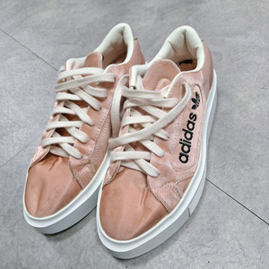 아디다스 운동화 런닝화 슬릭 EG6771 (235)