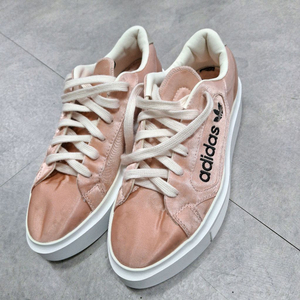 아디다스 운동화 런닝화 슬릭 EG6771 (235)