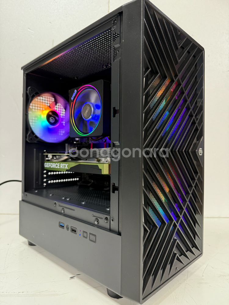 라이젠5600xt,4060,램32g,M.2 1T 컴퓨터--0