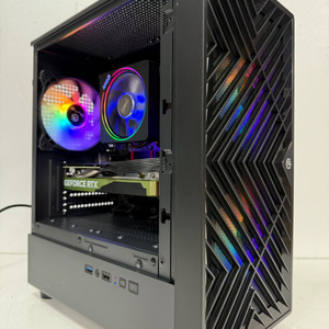 라이젠5600xt,4060,램32g,M.2 1T 컴퓨터