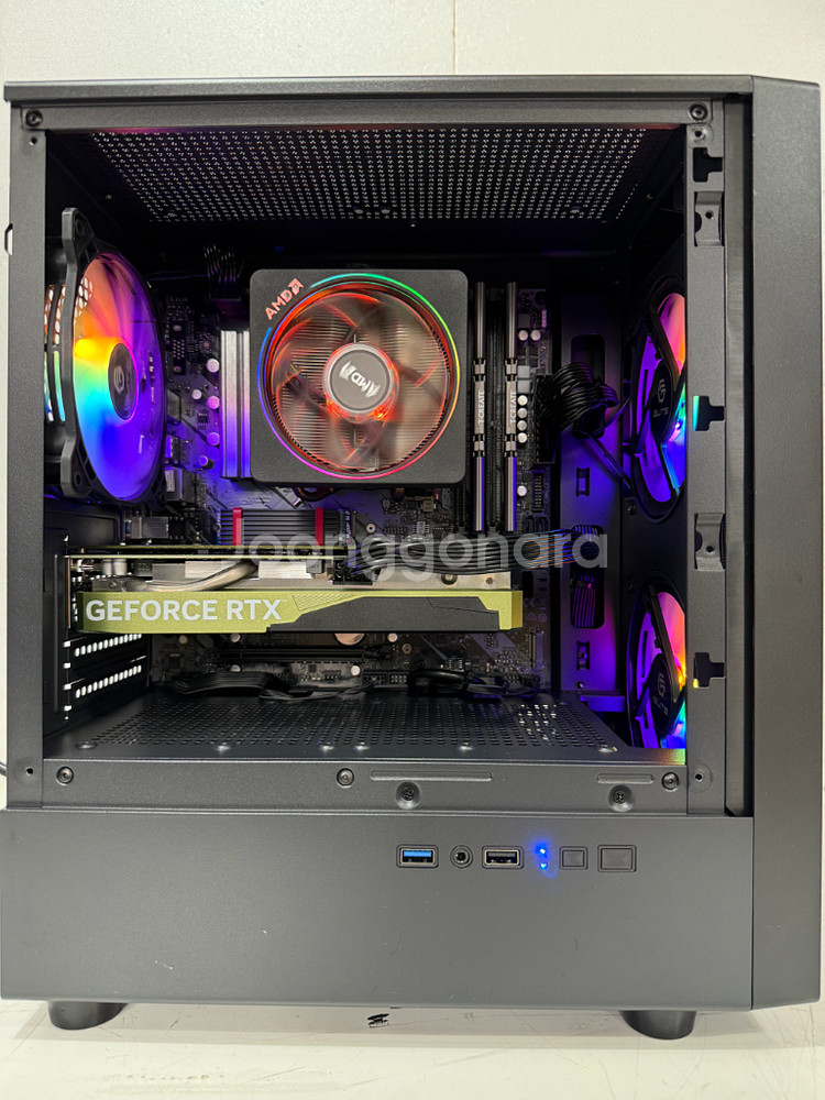 라이젠5600xt,4060,램32g,M.2 1T 컴퓨터--1