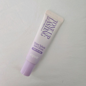 [새상품] 에스쁘아 워터 스플래쉬 톤업 선크림 20ml