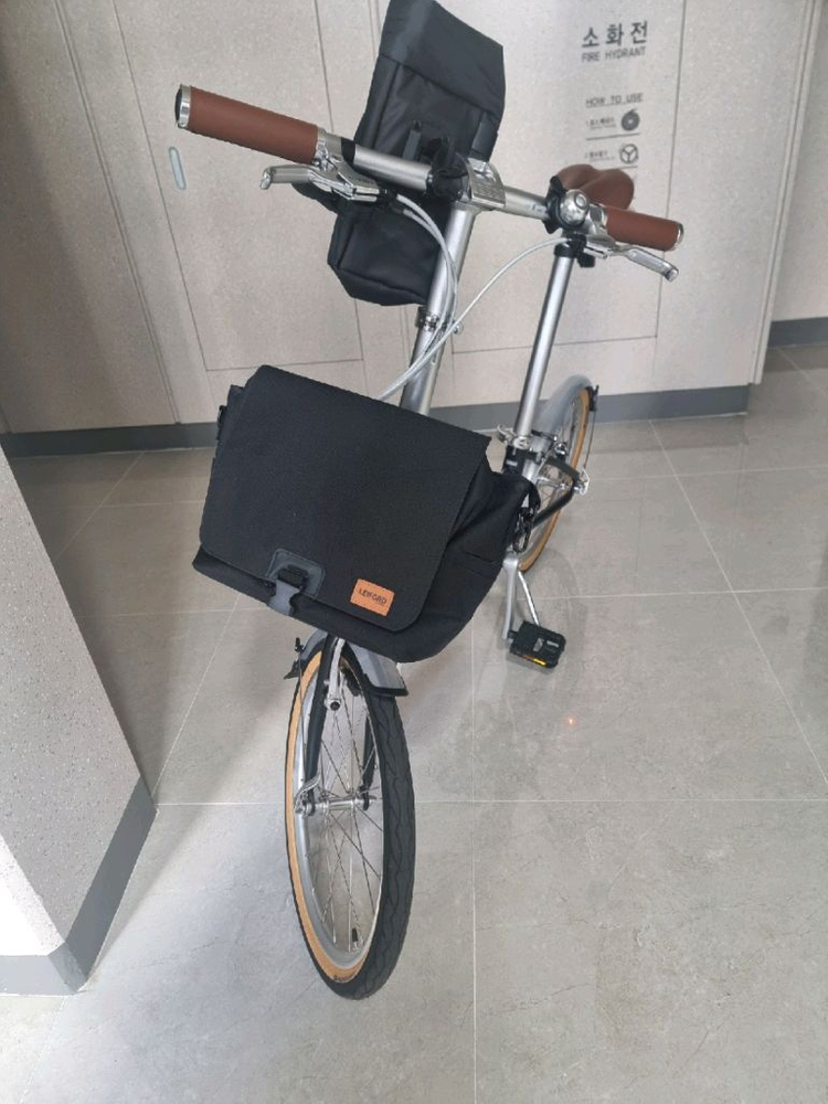 미니벨로 자전거 매디슨피콜로a8 25년식 판매해요--1