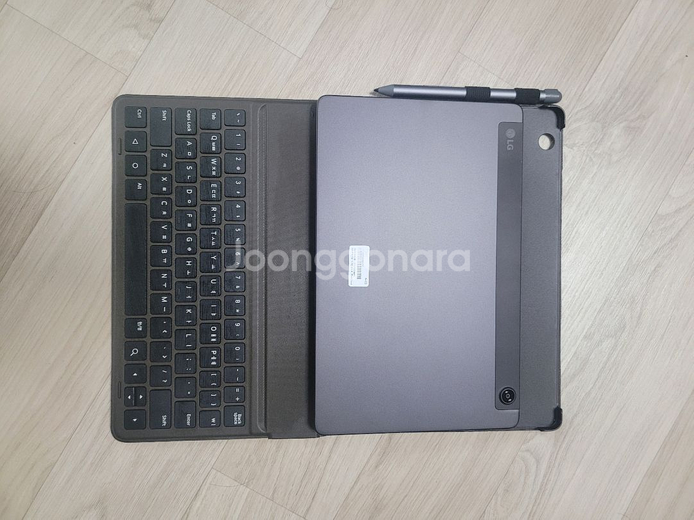 LG 울트라탭 2in1 태블릿 키보드독--1