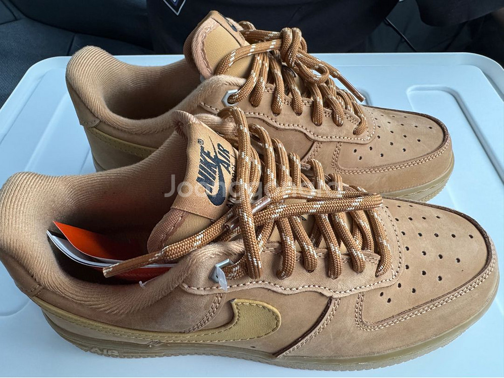 나이키 에어포스1 07 WB FZ7372 200--0