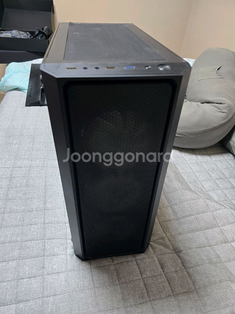 5700x3D 3070TI 팝니다--4