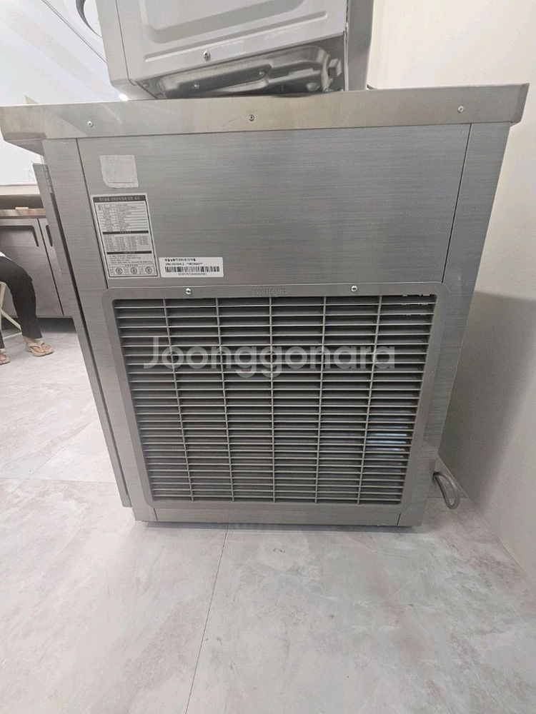 테이블냉장고 1500 올냉동 2칸 2023년 7월식--2