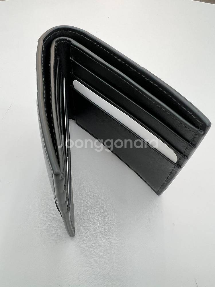 [럭스올 울산점]보테가베네타 맥시 인트레치아토 반지갑--7