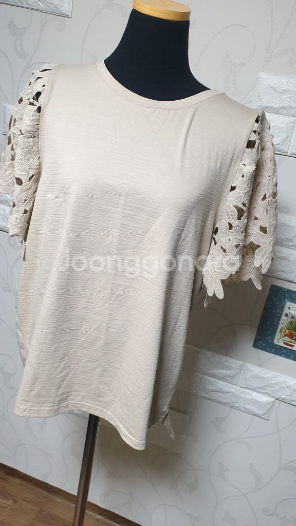 각각>>새상품)반팔소매레이스티free--4