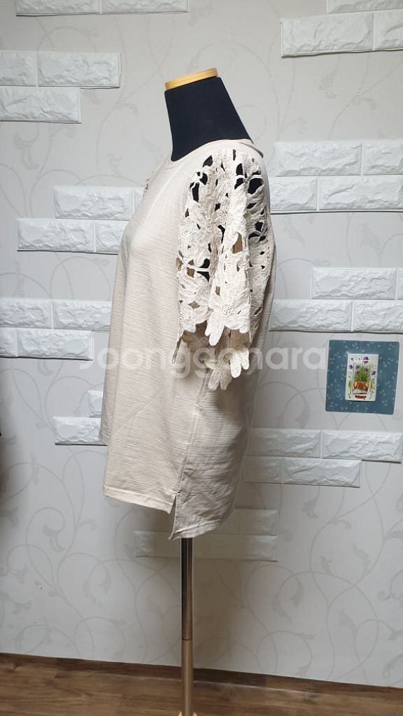 각각>>새상품)반팔소매레이스티free--5