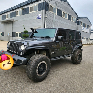 JK랭글러 가솔린3,6cc 16년식 루비콘 4도어