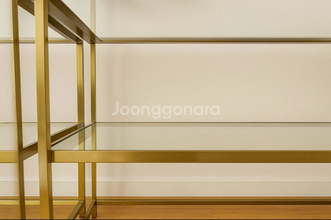 (총3개 일괄) 골드 신주 프레임 유리 2단 선반/거실--1