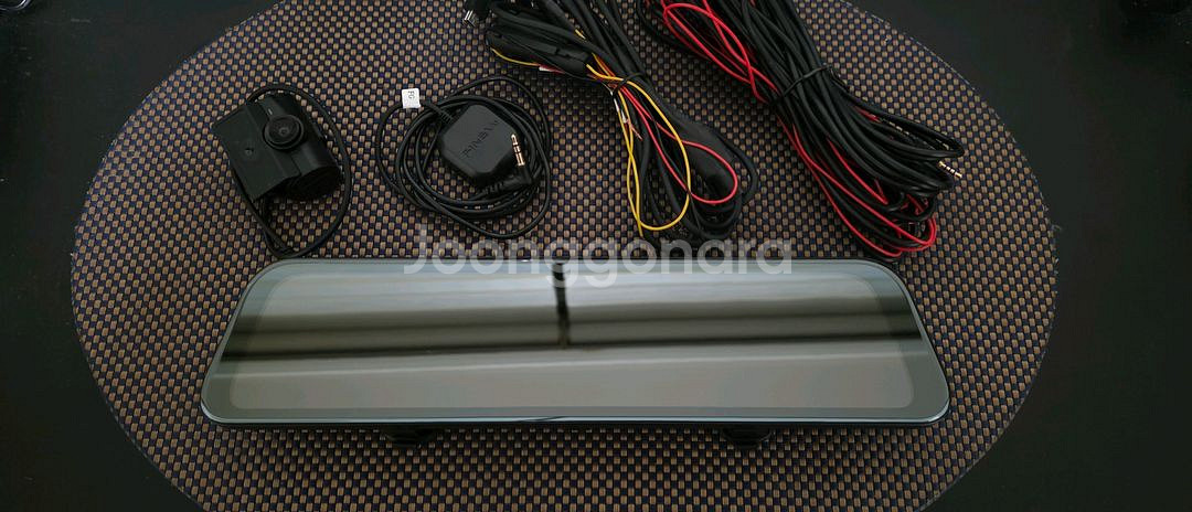 파인뷰 R2 룸미러 2채널 블랙박스 (64GB,GPS)--0