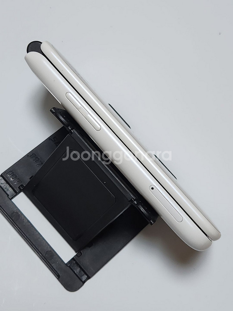 A급) 스타일폴더 32G 무잔상 화이트 55976--6