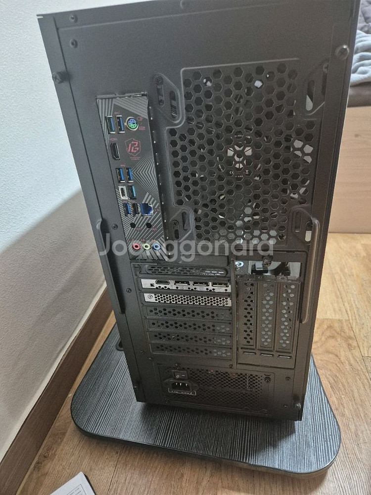 i7 13700k rtx4060ti 데스크탑 판매합니다--4