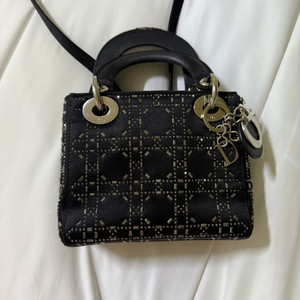 디올 레이디백 블랙 스몰