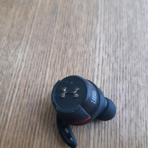 jbl 언더아머 블루투스 이어폰 L단품