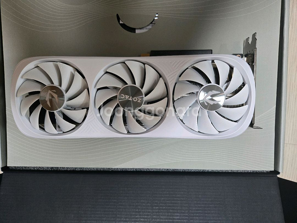 RTX 4080 super--1