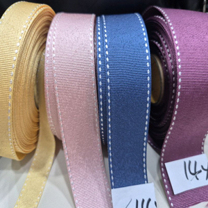 리본재료로 쓰는 스테치골직리본