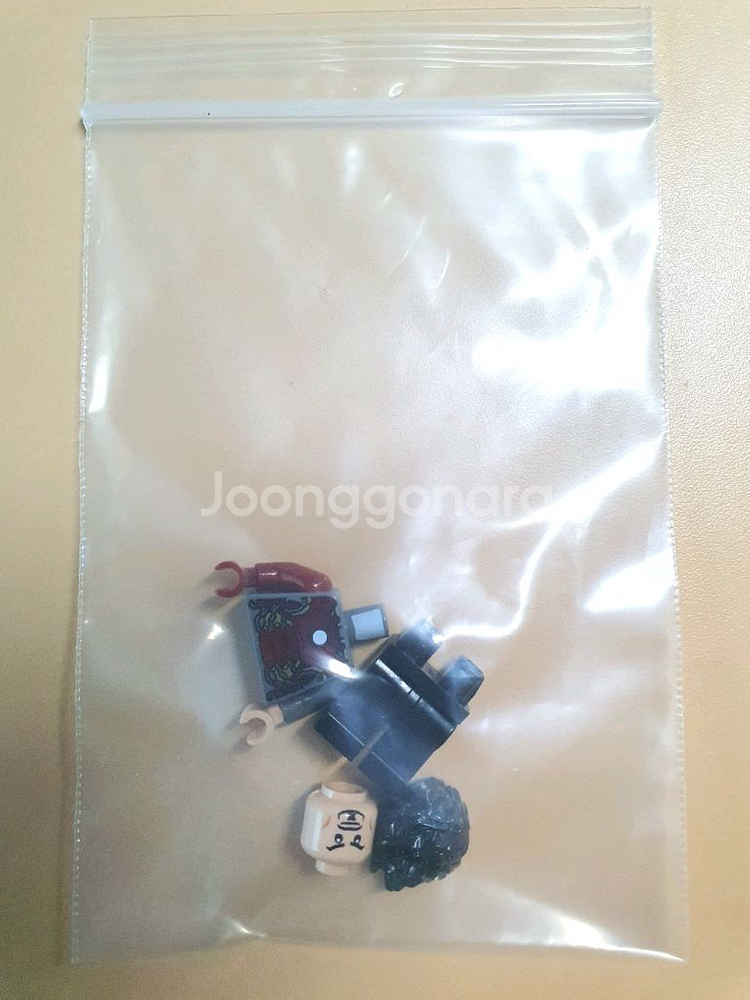 레고 76210 헐크버스터 토니 스타크 피규어 팝니다--2