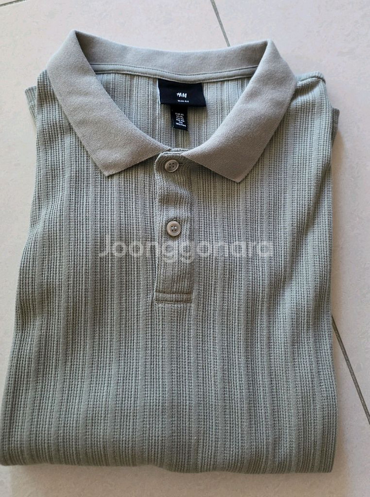 H&M 골지 카라 반팔 티셔츠--1