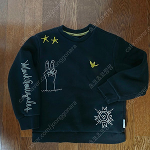 마크곤잘레스 기모티셔츠 130사이즈