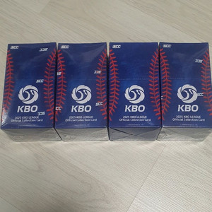 2025 kbo 야구카드 4박스 일괄팝니다
