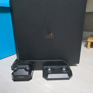 ps4 pro (1tb)