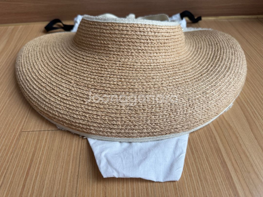 헬렌카민스키 알리야 11--0