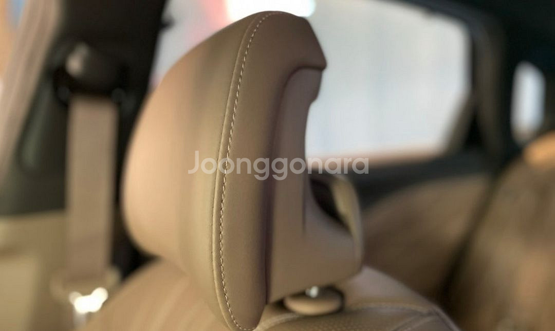 k8 옷걸이용 헤드레스트 순정 (토피브라운)--3