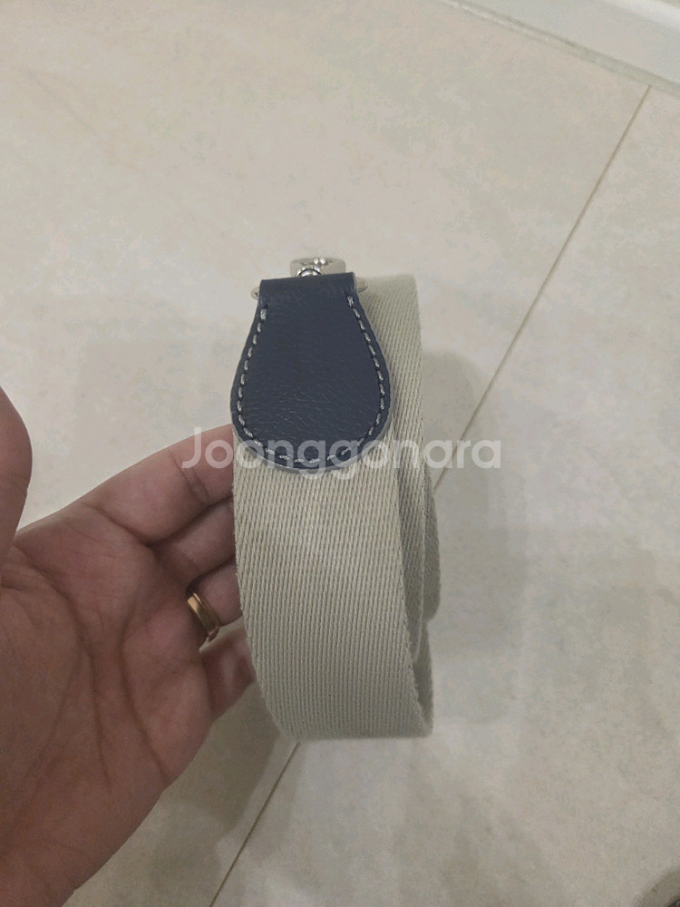 띠서울 킴스어패럴 레옹백 팔아요.(남색)--4