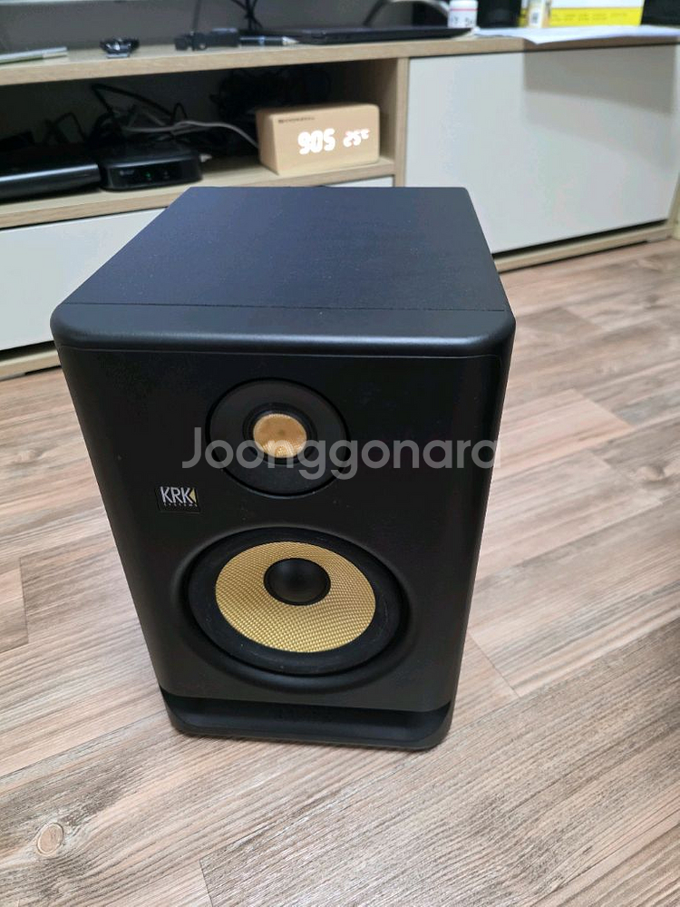 KRK rokit5 g4--1
