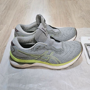 아식스 젤님버스24 (W255)