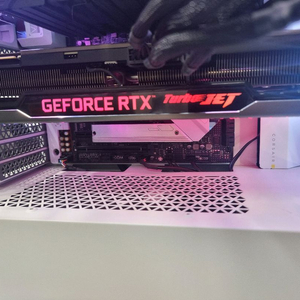 이엠텍 RTX 3090 TURBO JET 보석바