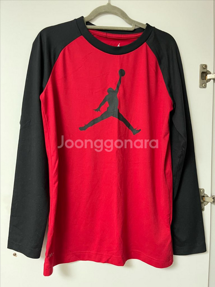 나이키키즈 조던티셔츠 M사이즈--1