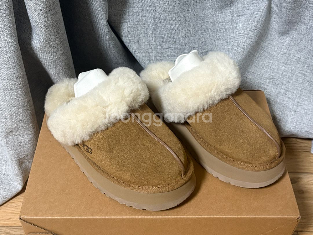 UGG 어그 디스케트 슬리퍼--0