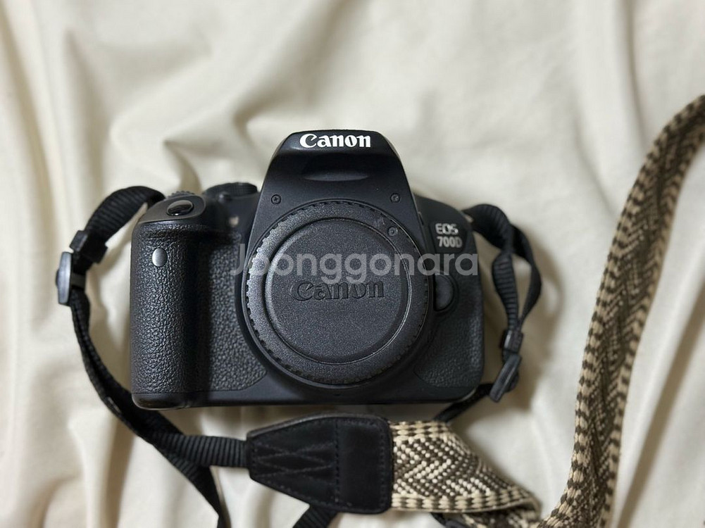 캐논 EOS 700D--0