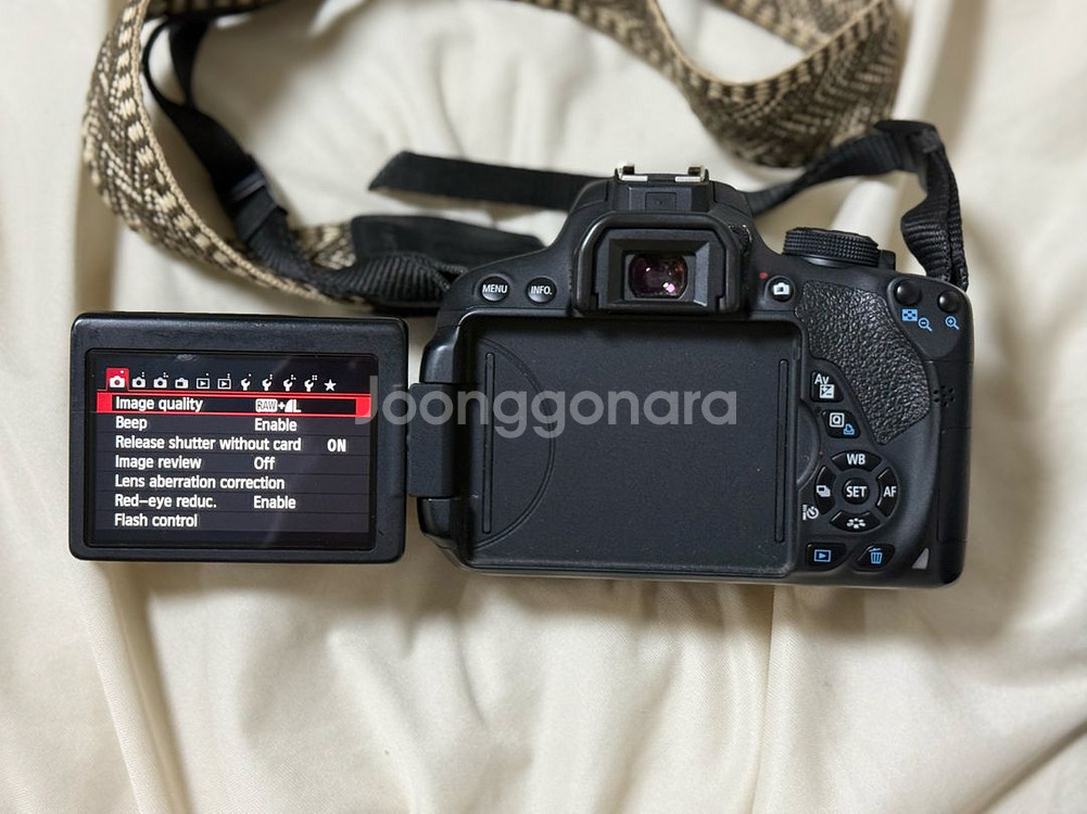캐논 EOS 700D--3