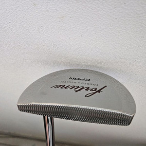 에폰 포츈 퍼터 판매합니다.