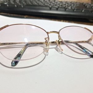 하나에 모리 Hanae mori 빈티지 반무테 안경테