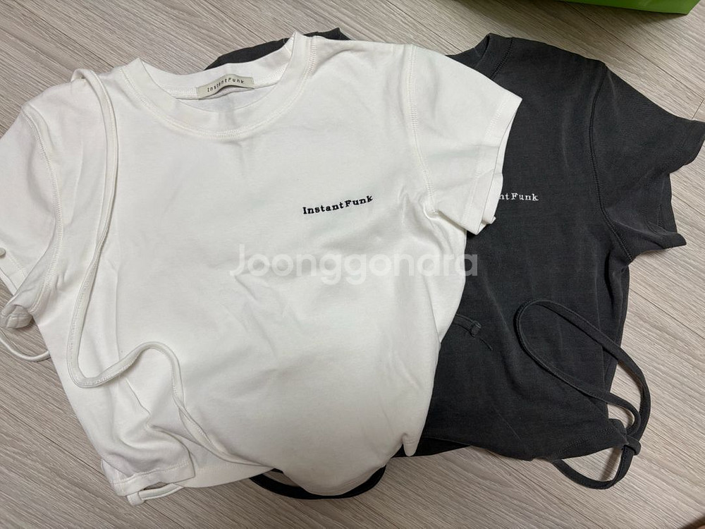 인스턴트펑크 스트랩 티셔츠--0